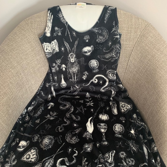 Brett Manning Dresses & Skirts - Brett Manning Dress SIZE Medium